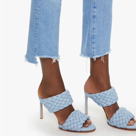 Mother light blue Insider Crop Step Fray high waisted ankle jeans - 24 W 26 L - Picture 7 of 8